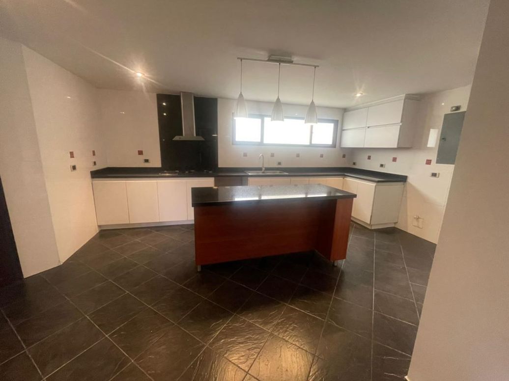 Apartamento de 4 alcobas en venta en Niza, Bogotá, 247 m² · foto 9 de 20