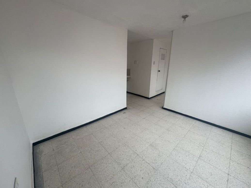 Apartamento de 2 alcobas en venta en El Progreso, Bogotá, 52 m² · foto 5 de 12