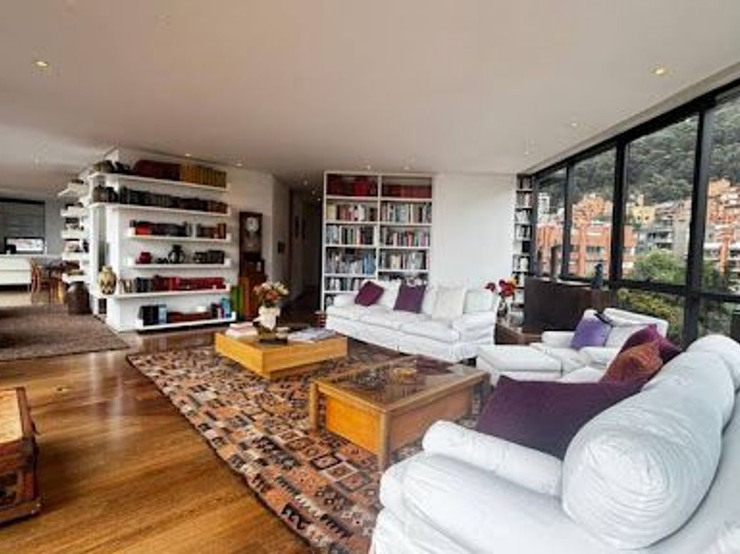 Apartamento de 2 alcobas en venta en Los Rosales, Bogotá, 182 m² · foto 4 de 20