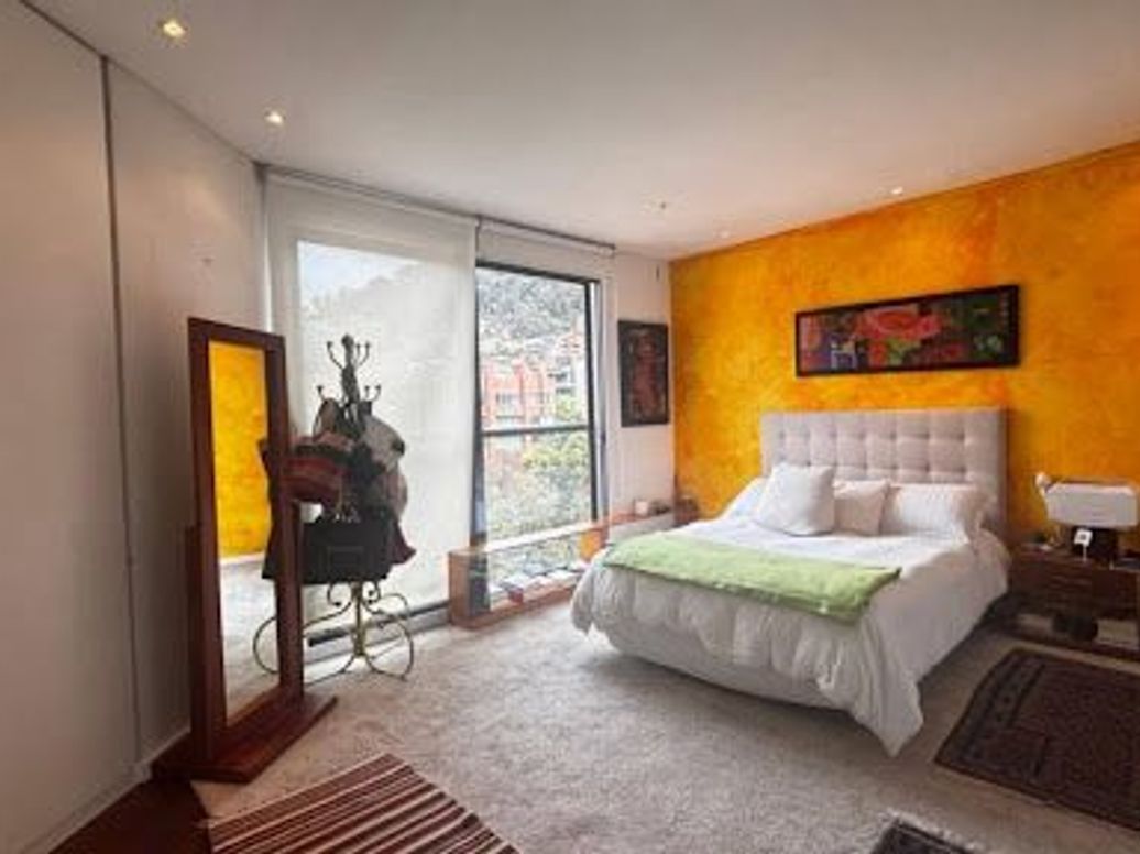 Apartamento de 2 alcobas en venta en Los Rosales, Bogotá, 182 m² · foto 10 de 20
