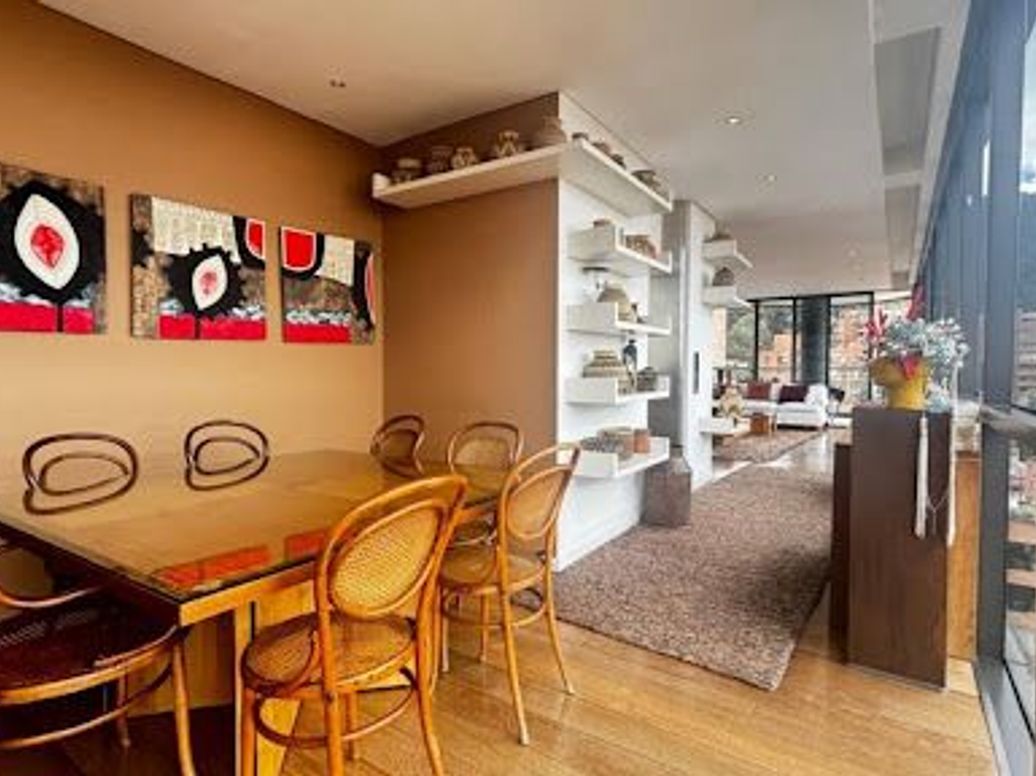 Apartamento de 2 alcobas en venta en Los Rosales, Bogotá, 182 m² · foto 15 de 20