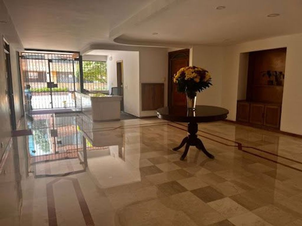 Apartamento de 4 alcobas en venta en Chicó Norte, Bogotá, 169 m² · foto 2 de 20