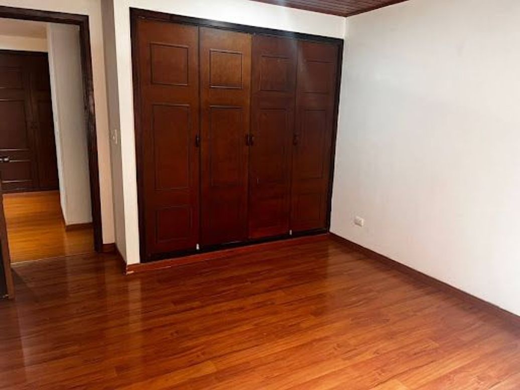 Apartamento de 4 alcobas en venta en Chicó Norte, Bogotá, 169 m² · foto 9 de 20