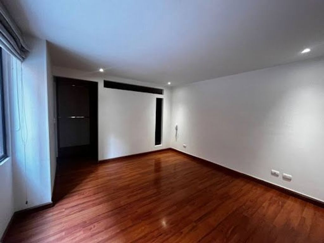 Apartamento de 4 alcobas en venta en Chicó Norte, Bogotá, 169 m² · foto 13 de 20