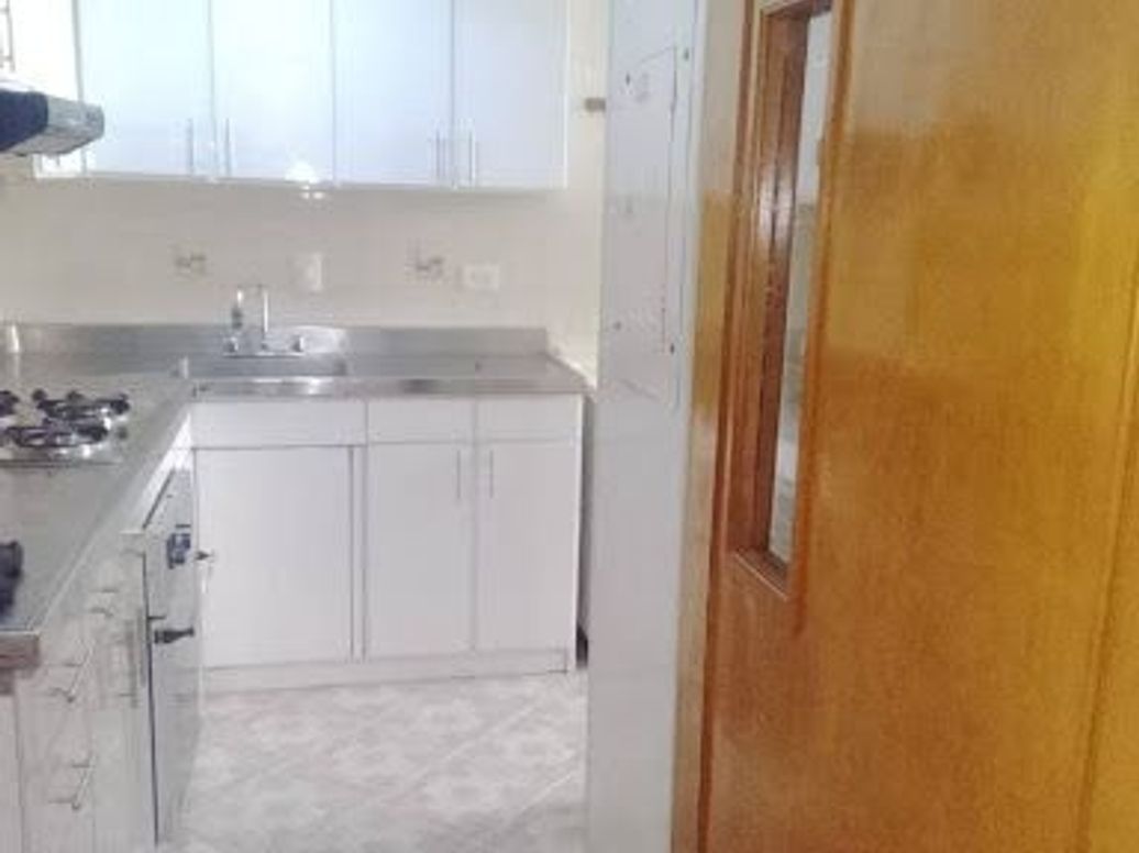 Apartamento de 3 alcobas en venta en Santa Barbara, Bogotá, 114 m² · foto 3 de 20