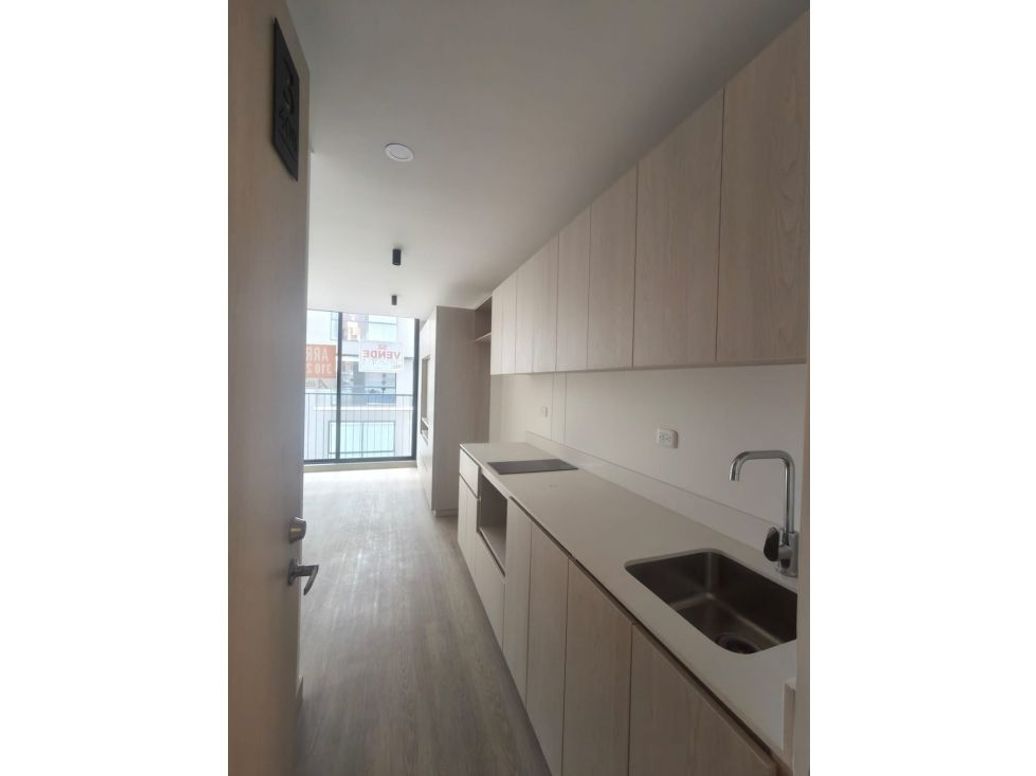 Apartamento de 1 alcoba en venta en Quinta Paredes, Bogotá, 22 m² · foto 4 de 19