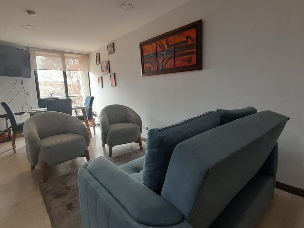 Apartamento de 3 alcobas en venta en El Rubi, Bogotá, 77 m² · foto 3 de 13