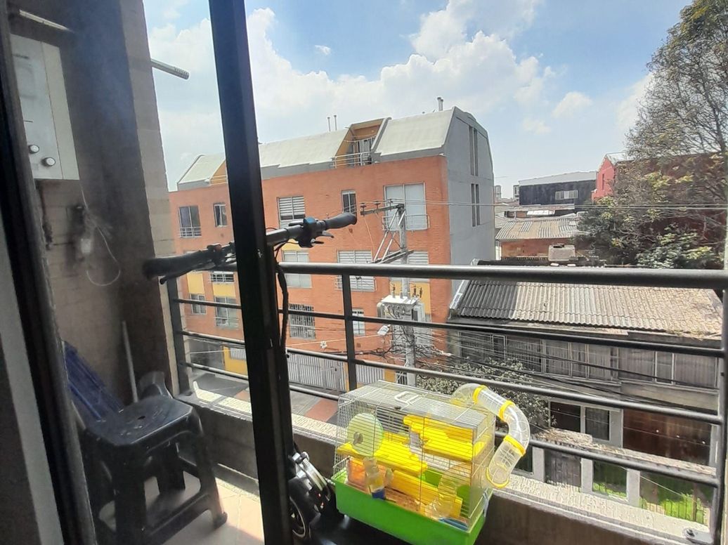 Apartamento de 3 alcobas en venta en El Rubi, Bogotá, 77 m² · foto 8 de 13