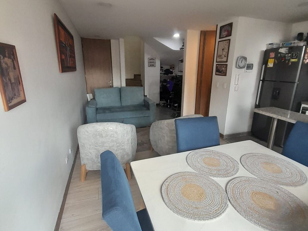 Apartamento de 3 alcobas en venta en El Rubi, Bogotá, 77 m² · foto 5 de 13