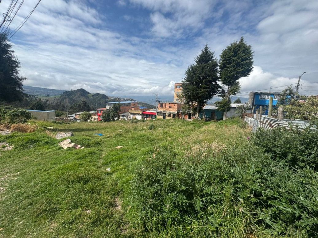 Casa de 2 alcobas en venta en Villa Diana, Bogotá, 82 m² · foto 2 de 7