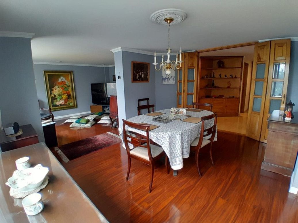 Apartamento de 3 alcobas en venta en Chico Norte Et. Iii, Bogotá, 145 m² · foto 2 de 19