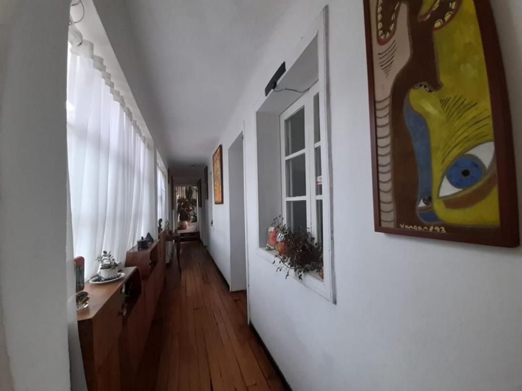 Casa de 8 alcobas en venta en Las Aguas, Bogotá, 320 m² · foto 13 de 20