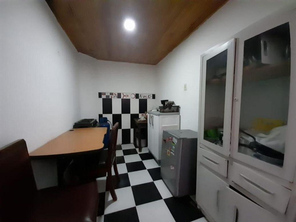 Casa de 8 alcobas en venta en Las Aguas, Bogotá, 320 m² · foto 19 de 20