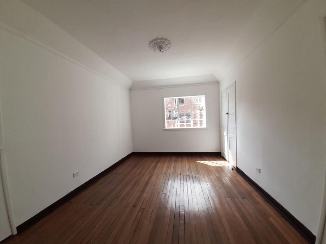Casa de 4 alcobas en venta en Armenia, Bogotá, 351 m² · foto 5 de 20