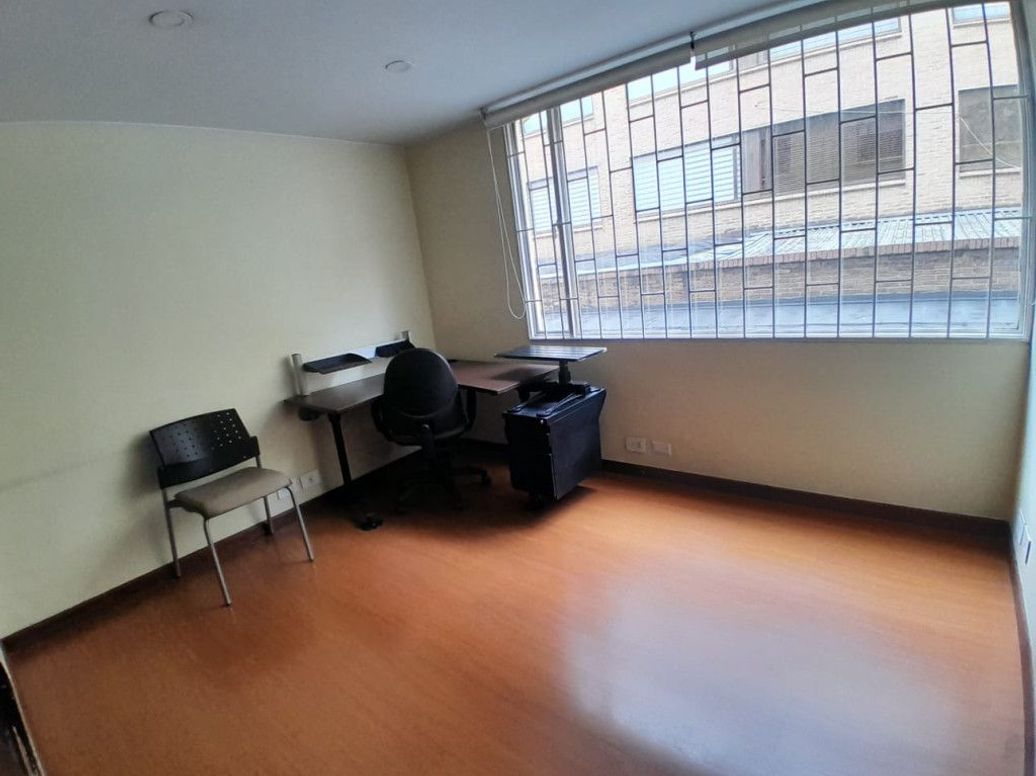 Apartamento de 3 alcobas en venta en Santa Ana Occidental, Bogotá, 109 m² · foto 8 de 19