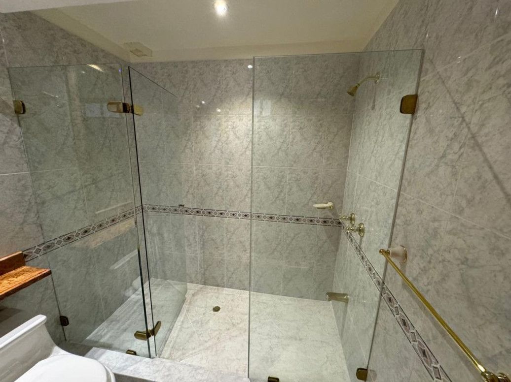 Apartamento de 3 alcobas en venta en A.S.D., Bogotá, 400 m² · foto 18 de 20