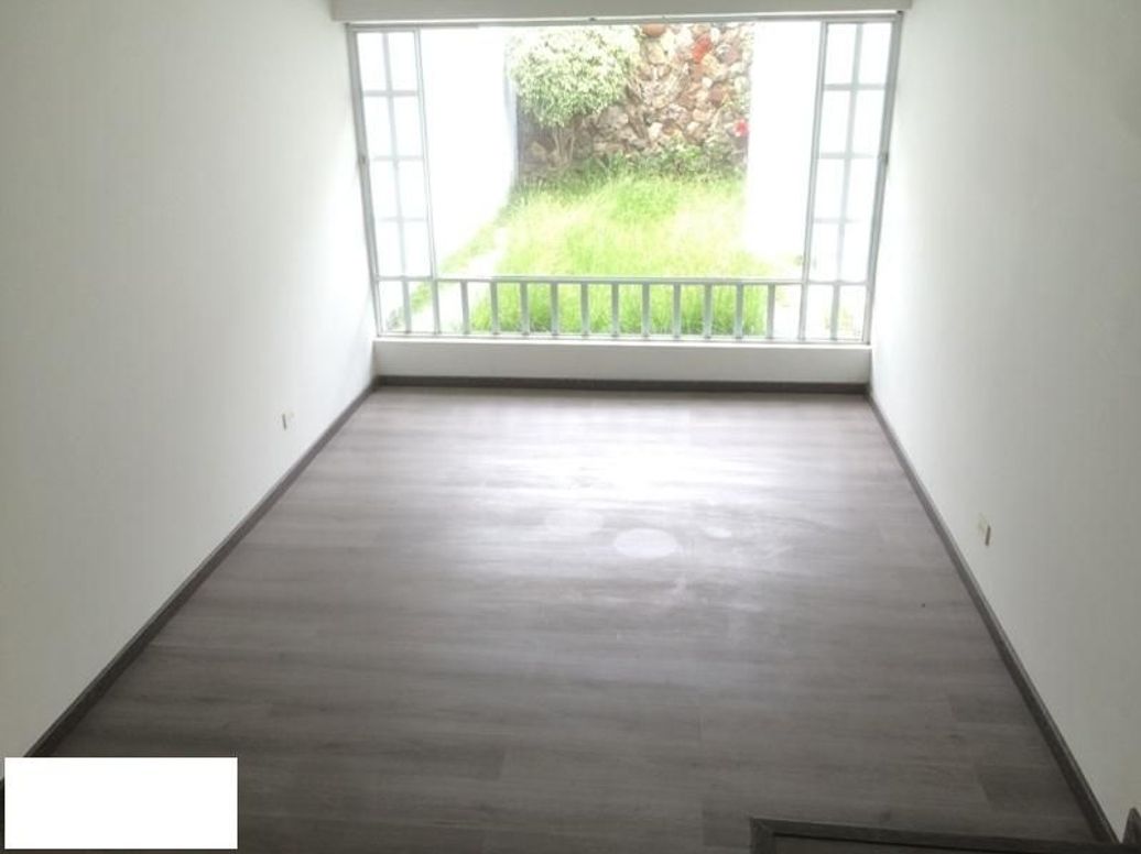 Casa de 4 alcobas en venta en Santa Barbara Central, Bogotá, 318 m² · foto 9 de 20