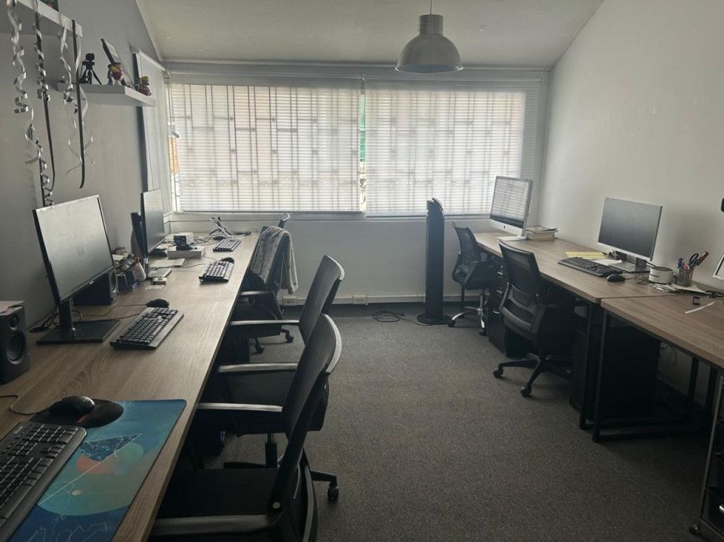 Casa de 3 alcobas en venta en Los Cedros, Bogotá, 350 m² · foto 5 de 12