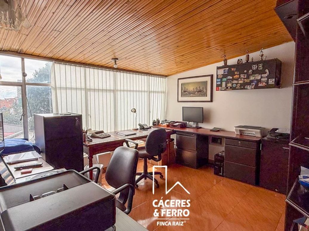 Casa de 4 alcobas en venta en Chapinero Alto, Bogotá, 225 m² · foto 9 de 14