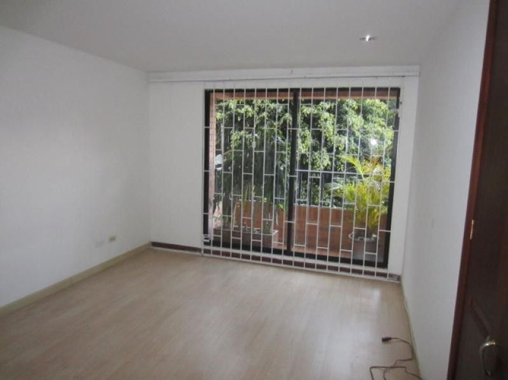Apartamento de 2 alcobas en venta en Granjas De Santa Sofia, Bogotá, 84 m² · foto 4 de 20