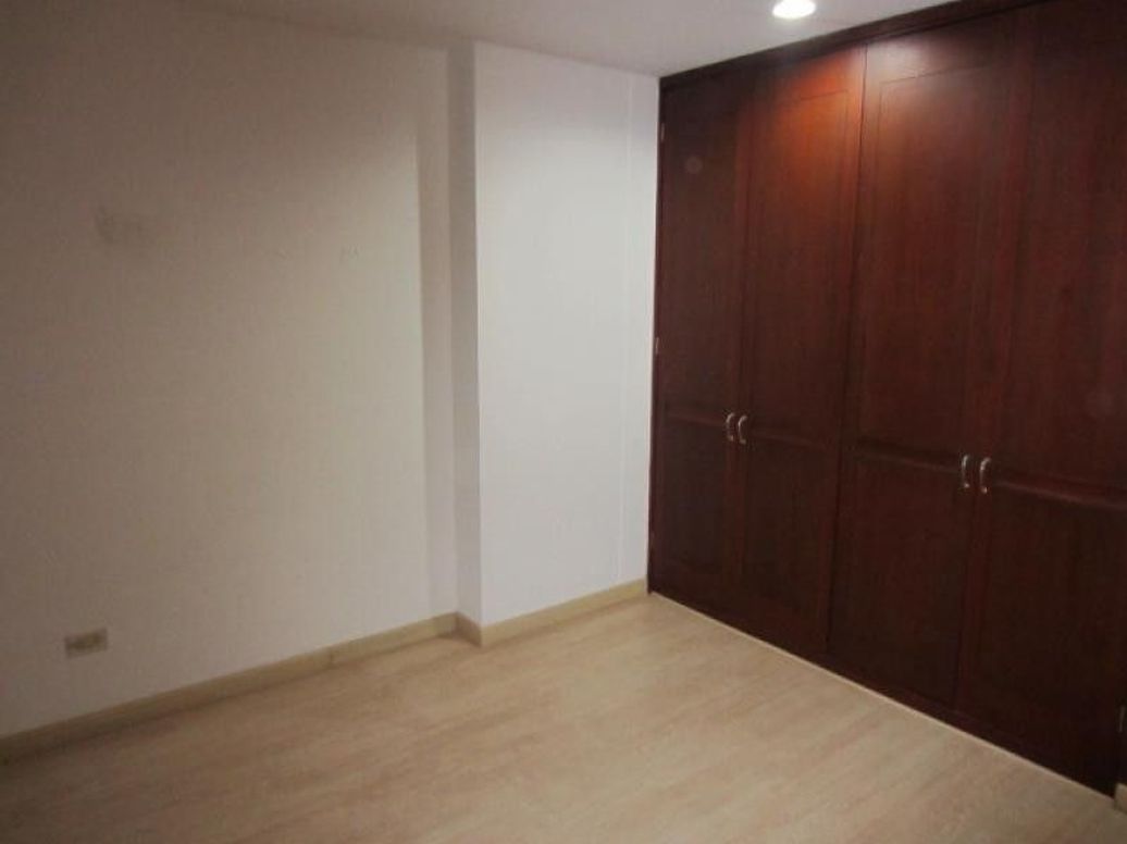 Apartamento de 2 alcobas en venta en Granjas De Santa Sofia, Bogotá, 84 m² · foto 11 de 20