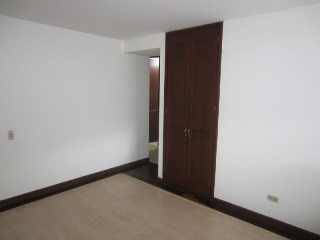 Apartamento de 2 alcobas en venta en Granjas De Santa Sofia, Bogotá, 84 m² · foto 14 de 20