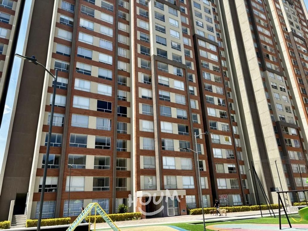 Apartamento de 1 alcoba en venta en El Redil, Bogotá, 35 m² · foto 2 de 20