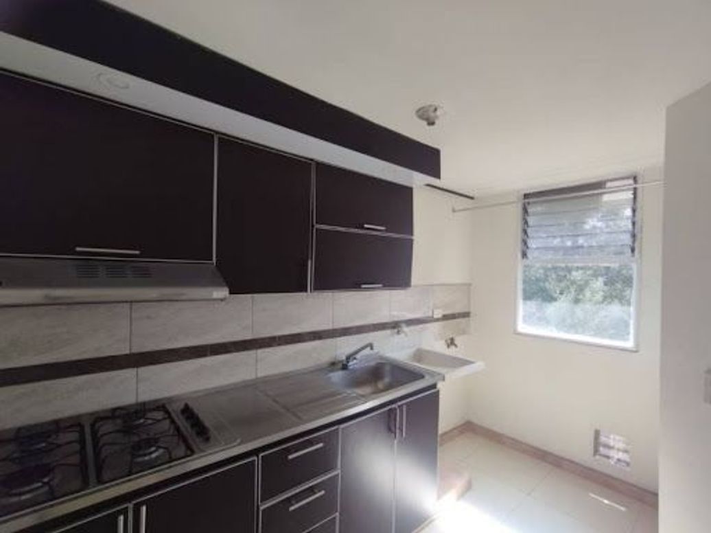 Apartamento de 3 alcobas en arriendo en Centenario, Bogotá, 50 m² · foto 12 de 20