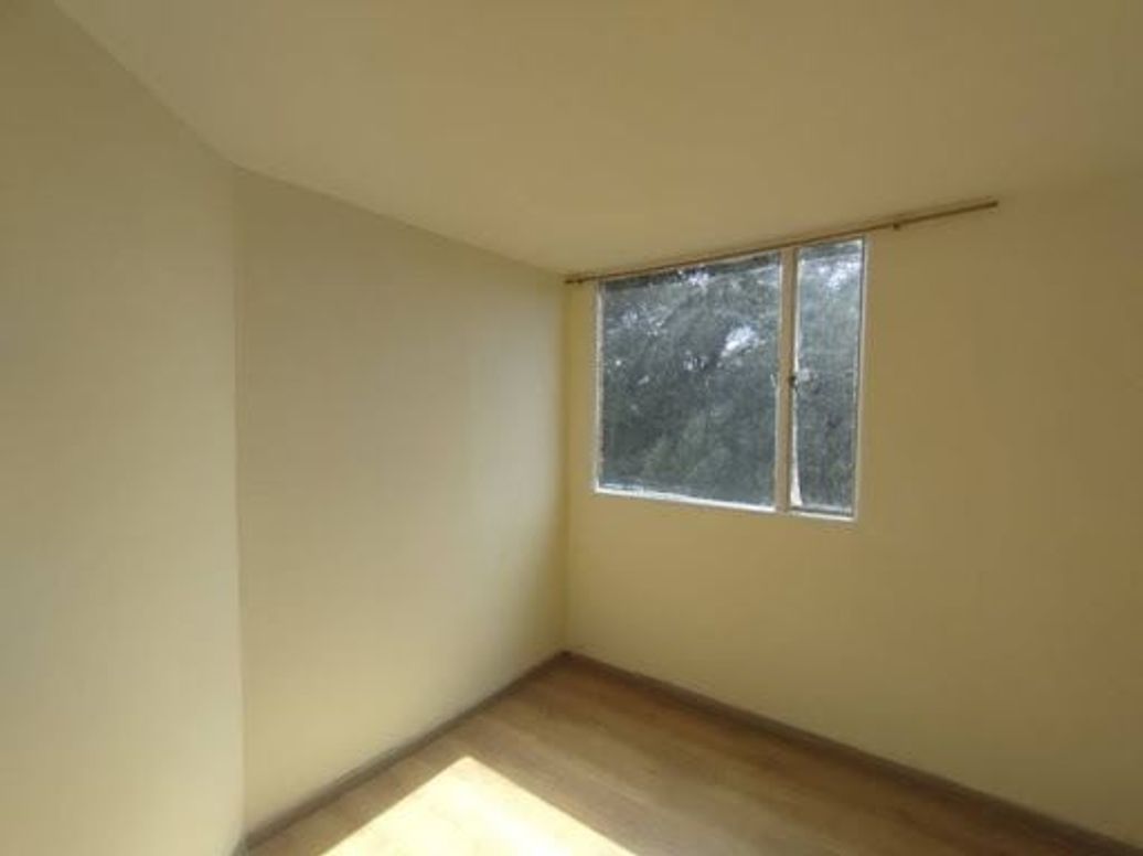 Apartamento de 3 alcobas en arriendo en Centenario, Bogotá, 50 m² · foto 15 de 20
