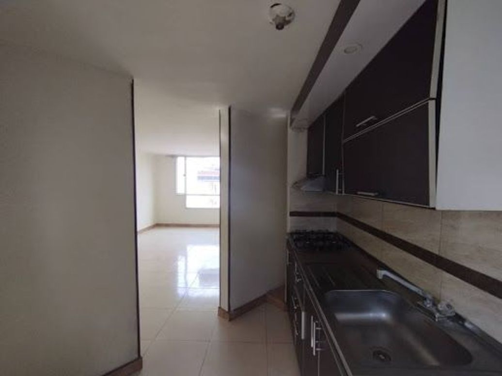 Apartamento de 3 alcobas en arriendo en Centenario, Bogotá, 50 m² · foto 10 de 20