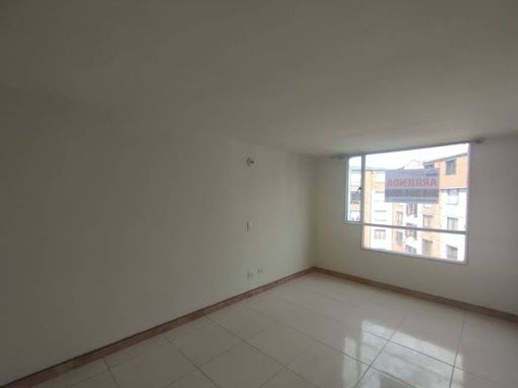 Apartamento de 3 alcobas en arriendo en Centenario, Bogotá, 50 m² · foto 5 de 20