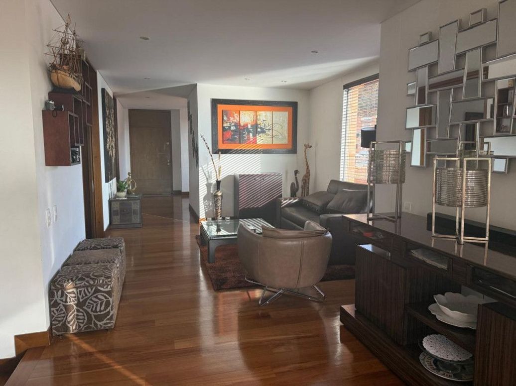 Apartamento de 4 alcobas en venta en La Acanada, Bogotá, 413 m² · foto 19 de 20