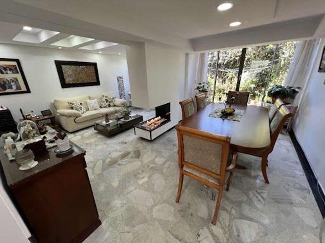 Casa de 3 alcobas en venta en Cedritos, Bogotá, 124 m² · foto 2 de 20