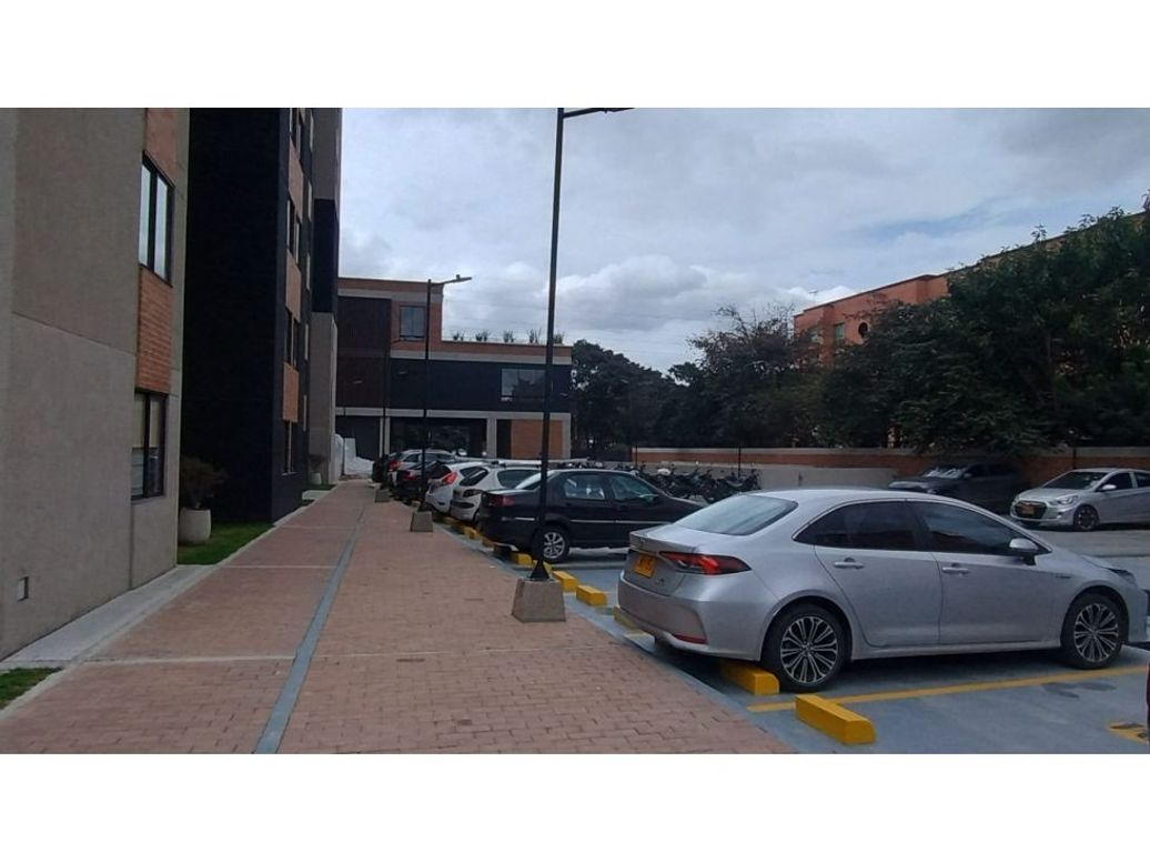 Apartamento de 3 alcobas en venta en Salitre, Bogotá, 42 m² · foto 14 de 19
