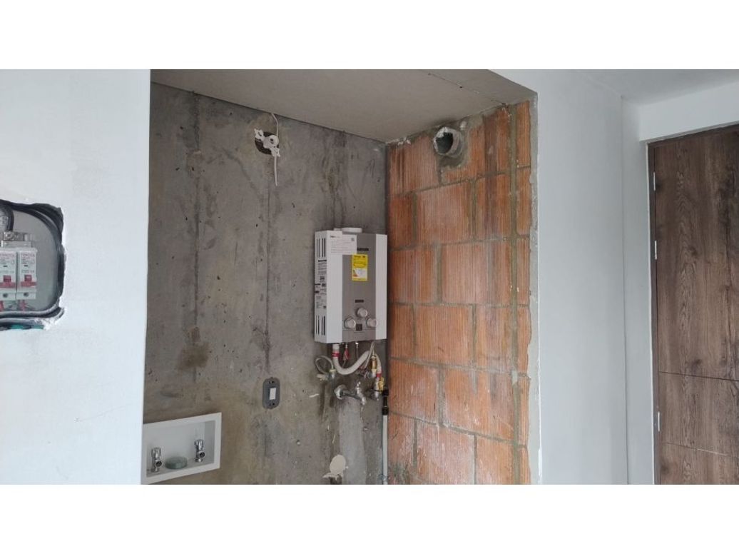 Apartamento de 3 alcobas en venta en Salitre, Bogotá, 42 m² · foto 13 de 19