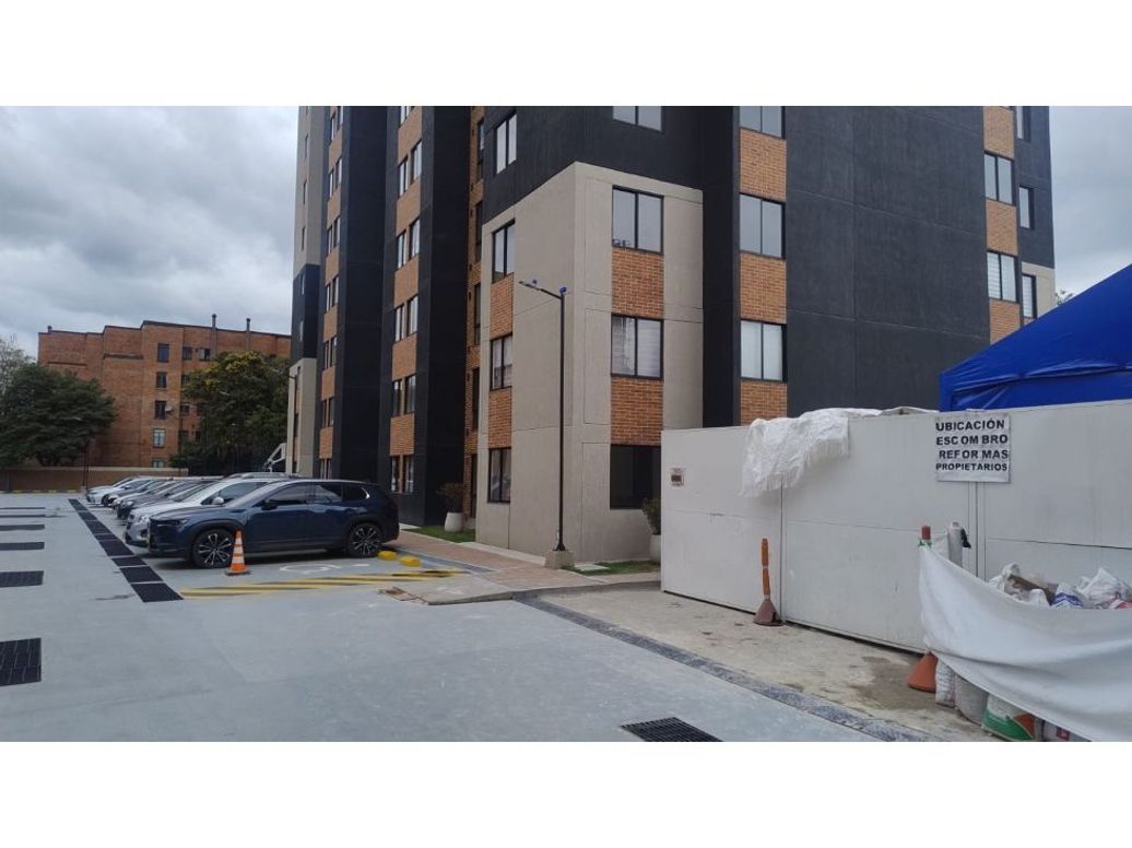 Apartamento de 3 alcobas en venta en Salitre, Bogotá, 42 m² · foto 18 de 19