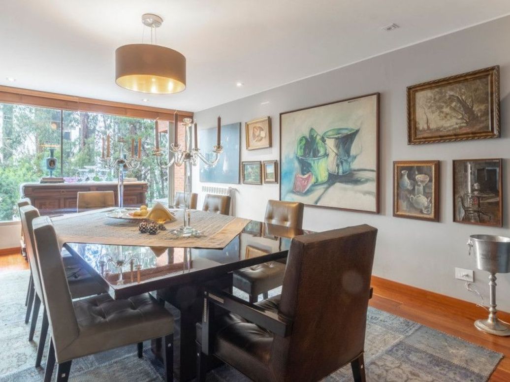 Apartamento de 3 alcobas en venta en El Refugio, Bogotá, 330 m² · foto 13 de 20