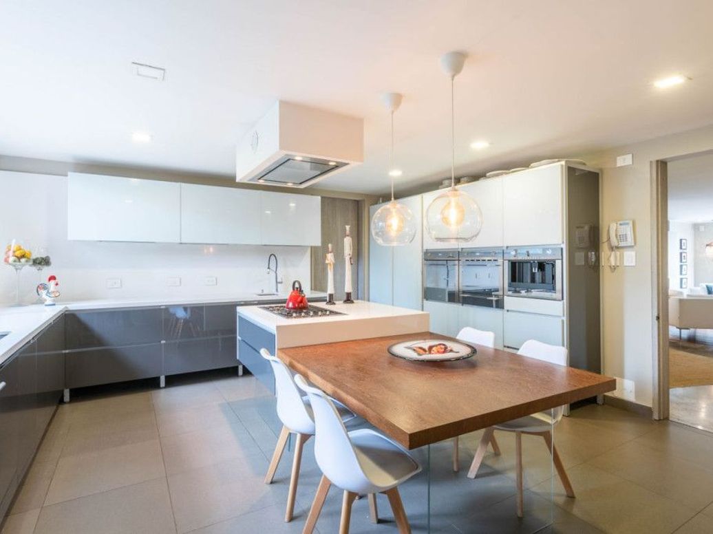 Apartamento de 3 alcobas en venta en El Refugio, Bogotá, 330 m² · foto 15 de 20
