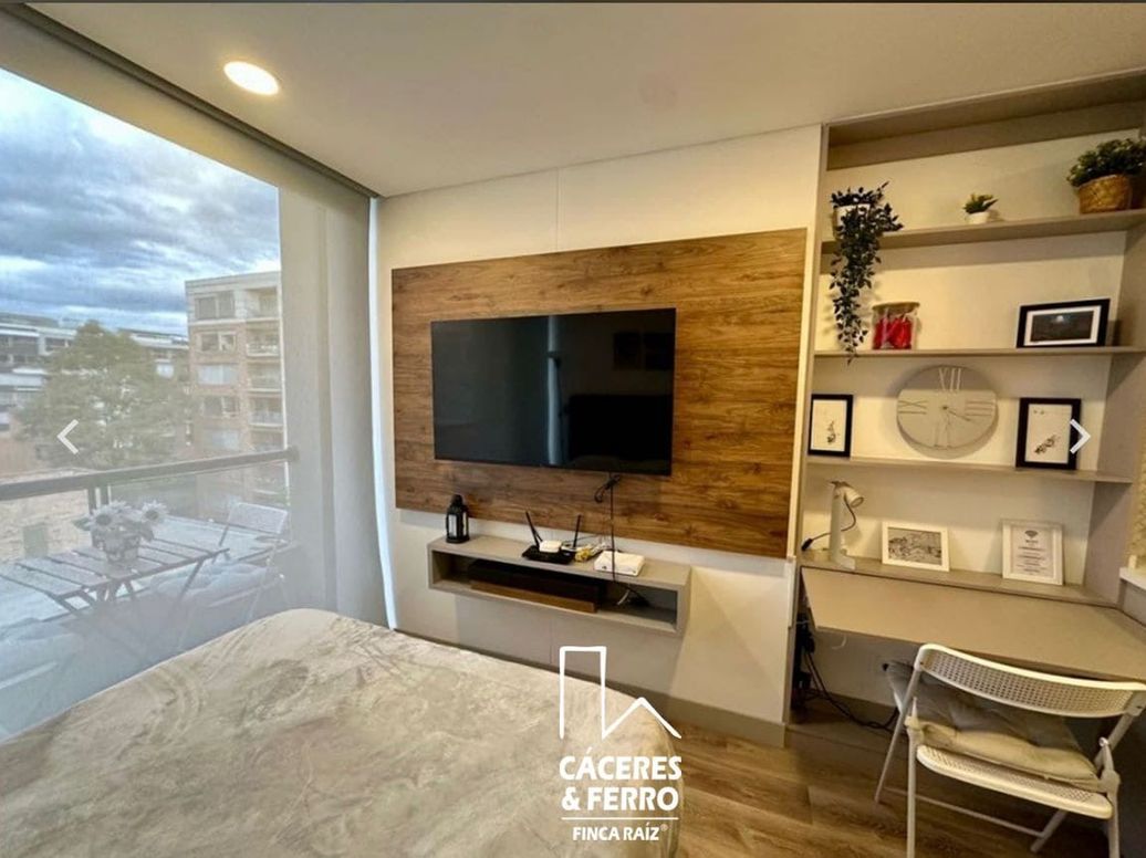 Apartaestudio en venta en Chico Norte Iii, Bogotá, 24 m² · foto 3 de 18