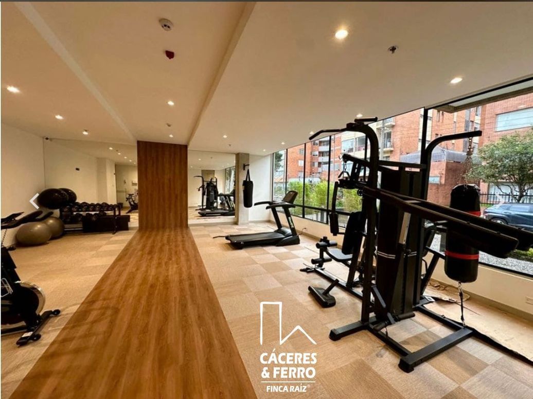 Apartaestudio en venta en Chico Norte Iii, Bogotá, 24 m² · foto 12 de 18