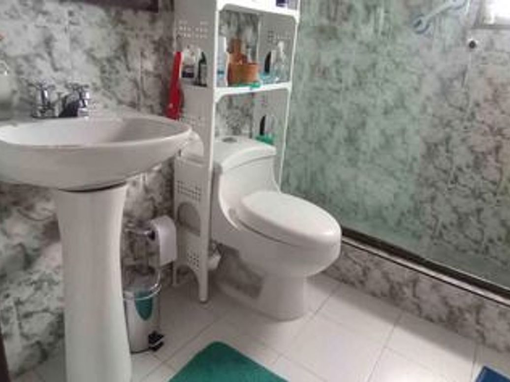 Casa de 4 alcobas en arriendo en Santa Barbara Central, Bogotá, 209 m² · foto 12 de 12