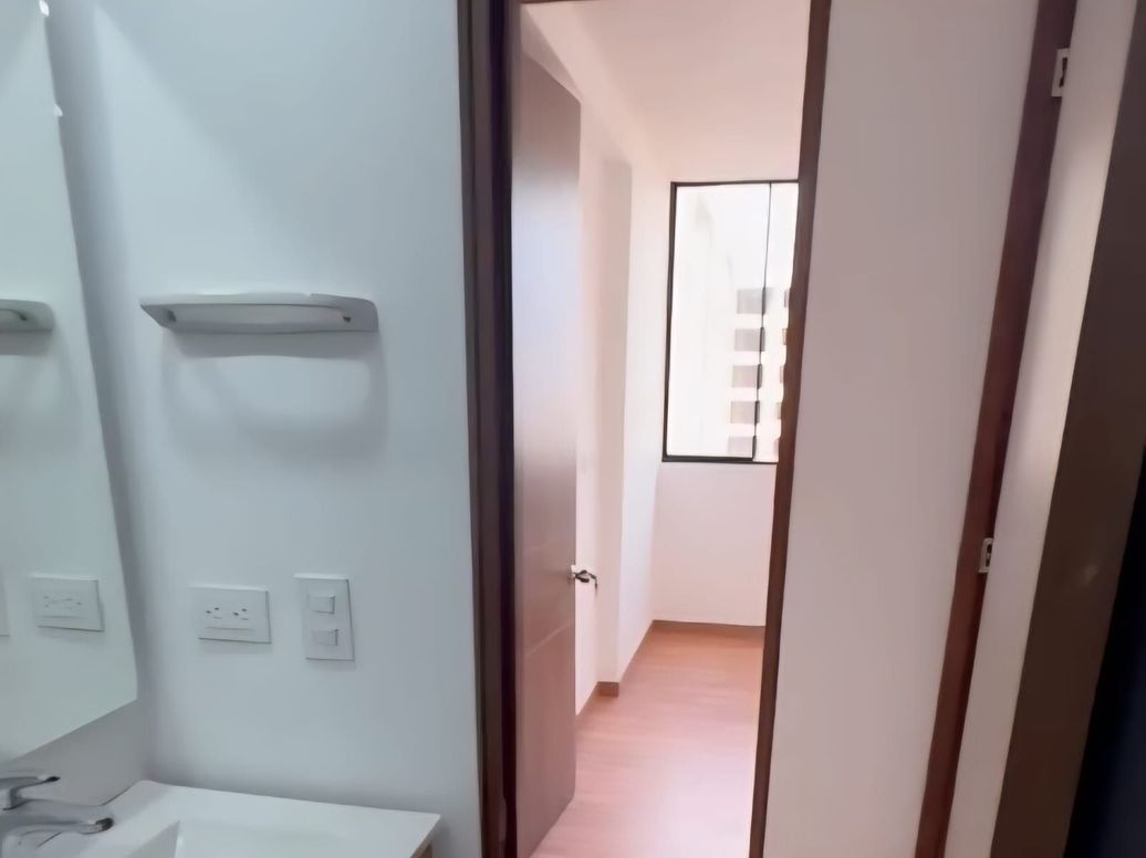 Apartamento de 2 alcobas en arriendo en Granjas De Techo, Bogotá, 45 m² · foto 5 de 17