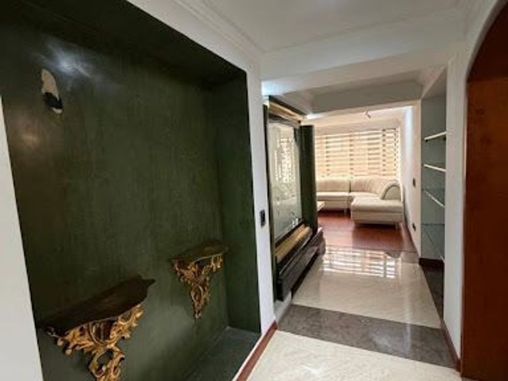 Apartamento de 4 alcobas en venta en Chicó Norte, Bogotá, 141 m² · foto 7 de 15