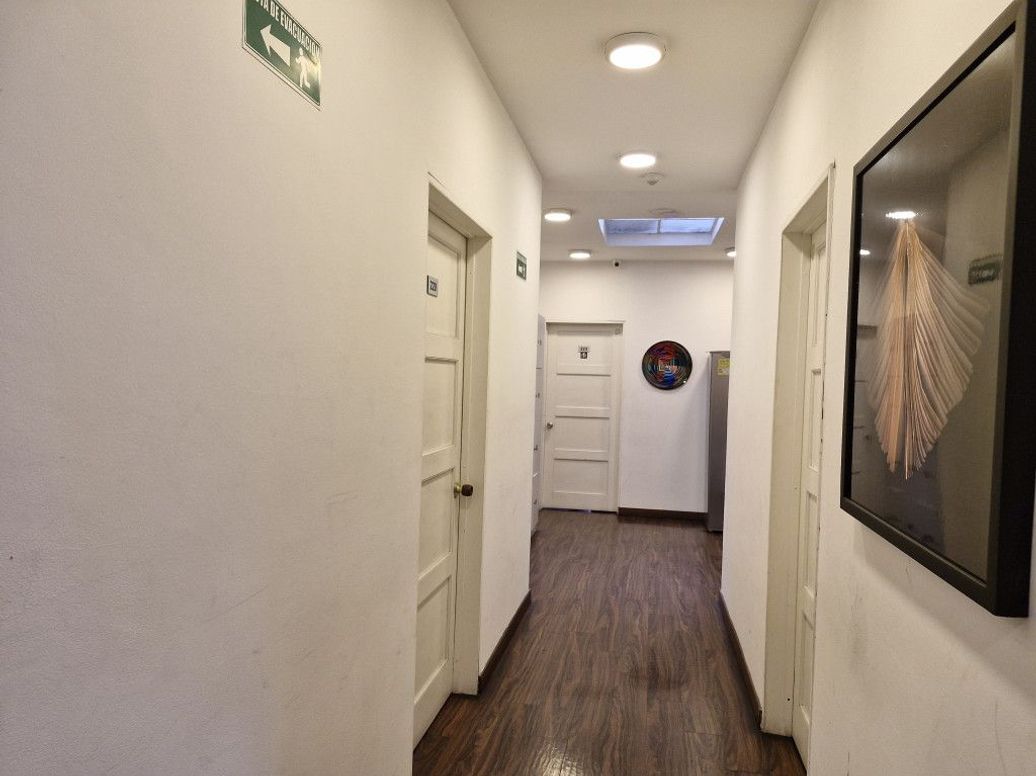 Casa de 20 alcobas en venta en La Salle, Bogotá, 560 m² · foto 4 de 20