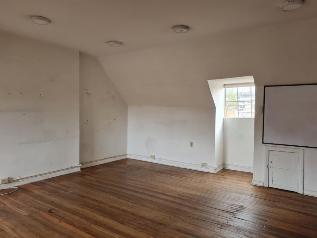 Casa de 4 alcobas en venta en Quinta Camacho, Bogotá, 240 m² · foto 8 de 12