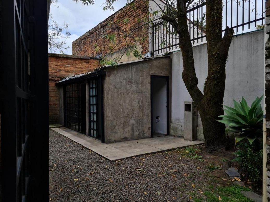 Casa de 6 alcobas en venta en Quinta Camacho, Bogotá, 690 m² · foto 6 de 20