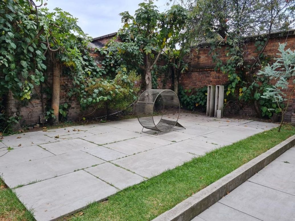 Casa de 6 alcobas en venta en Quinta Camacho, Bogotá, 690 m² · foto 11 de 20