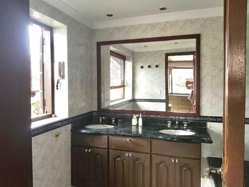 Casa de 4 alcobas en venta en Niza Suba, Bogotá, 415 m² · foto 10 de 19