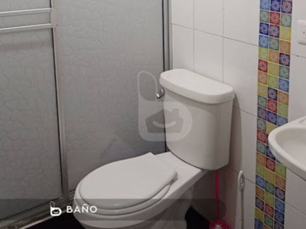 Casa de 10 alcobas en venta en La Trinidad, Bogotá, 585 m² · foto 4 de 9
