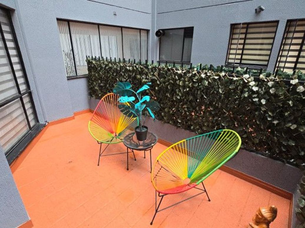Apartaestudio en venta en Mónaco, Bogotá, 35 m² · foto 3 de 15